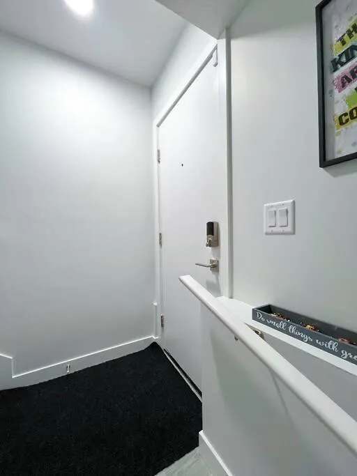 Apartment Guest Suite In Southwest Edmonton